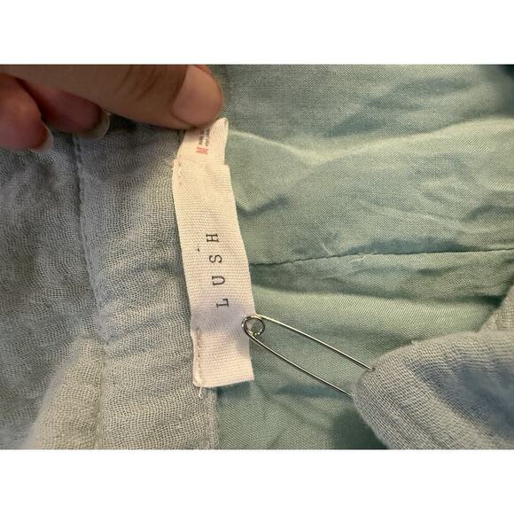 Lush Romper Womens Medium Button Front Short Sleeve Tie Waist Playsuit Cuffed - Picture 2 of 6